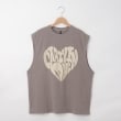 オフプライスストア(メンズ)(OFF PRICE STORE(Mens))のHALHAM（ハルハム） USED風プリントタンクトップ（ハートロゴ）【SALE/オーバーサイズ/カジュアル/ストリート/デイリー/スポーティースタイル/ルーズシルエット/ユニセックス】 モカ(041)