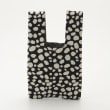 オフプライスストア(ファッショングッズ)(OFF PRICE STORE(Fashion Goods))のB.FIELD（ビー.フィールド） ニットミニバッグ ブラックジラフ(419)