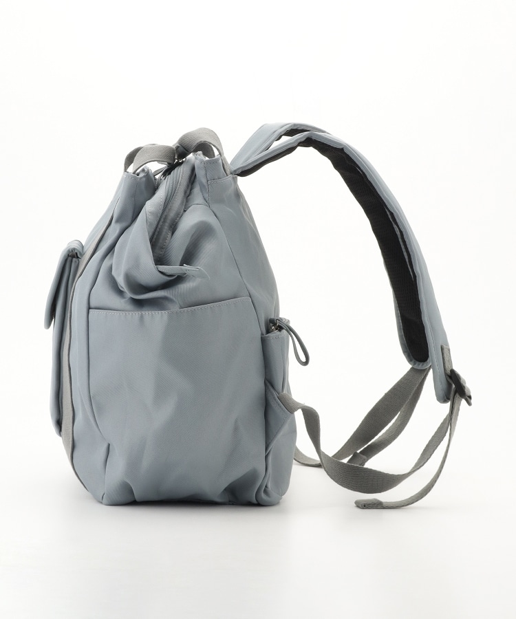 オフプライスストア(ファッショングッズ)(OFF PRICE STORE(Fashion Goods))のandmikka(アンドミッカ） マルチポケット付きリュックサック2