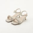 オフプライスストア(ファッショングッズ)(OFF PRICE STORE(Fashion Goods))のMIIYOU(ミーユ) チェーンストラップサンダル アイボリー(004)