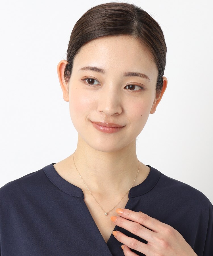 テティ(Tetii)の【9月誕生石】K10YGグリーンサファイヤネックレス5
