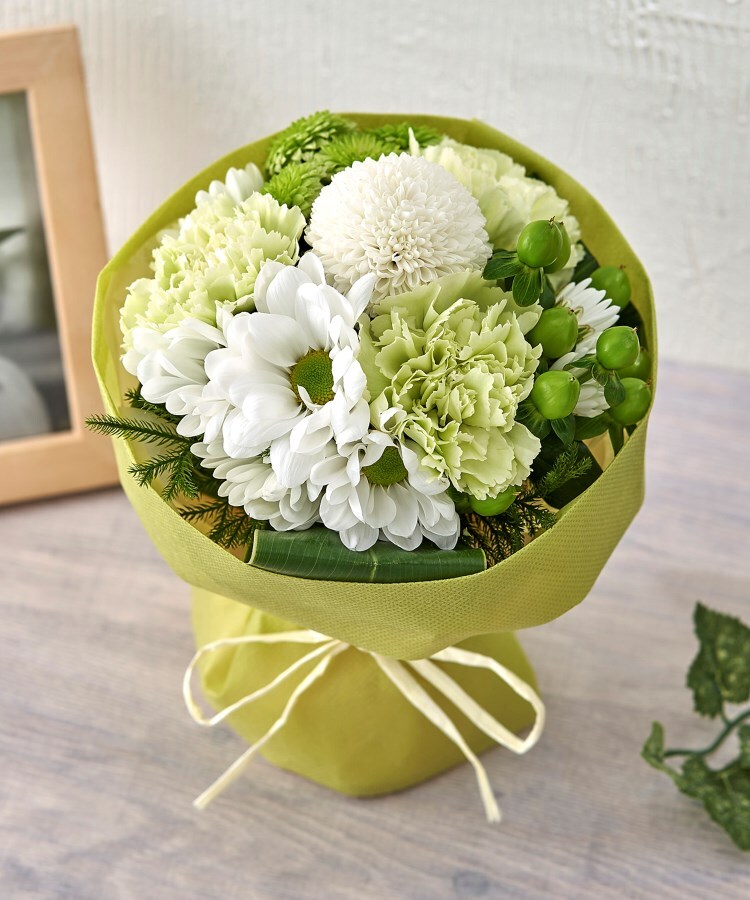 お供え用 そのまま飾れるブーケ メモワール 花束 日比谷花壇 ヒビヤカダン ワールド オンラインストア World Online Store お供え用 そのまま飾れるブーケ メモワール 花束 日比谷花壇 ヒビヤカダン ワールド オンラインストア World Online Store