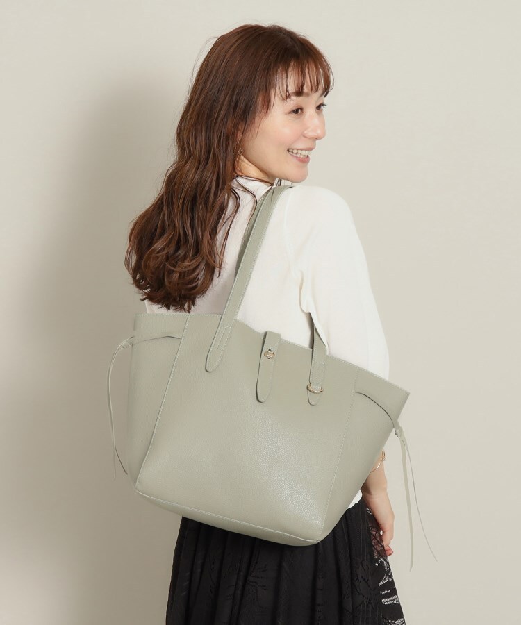 イッツデモ(ITS' DEMO)の【2個SET／ショルダーバッグ付】軽量合皮親子A4トート20
