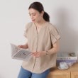 イッツデモ(ITS' DEMO)の【洗濯機OK／洗濯後しわになりにくい】カットサッカー袖タックプルオーバー ベージュ(052)