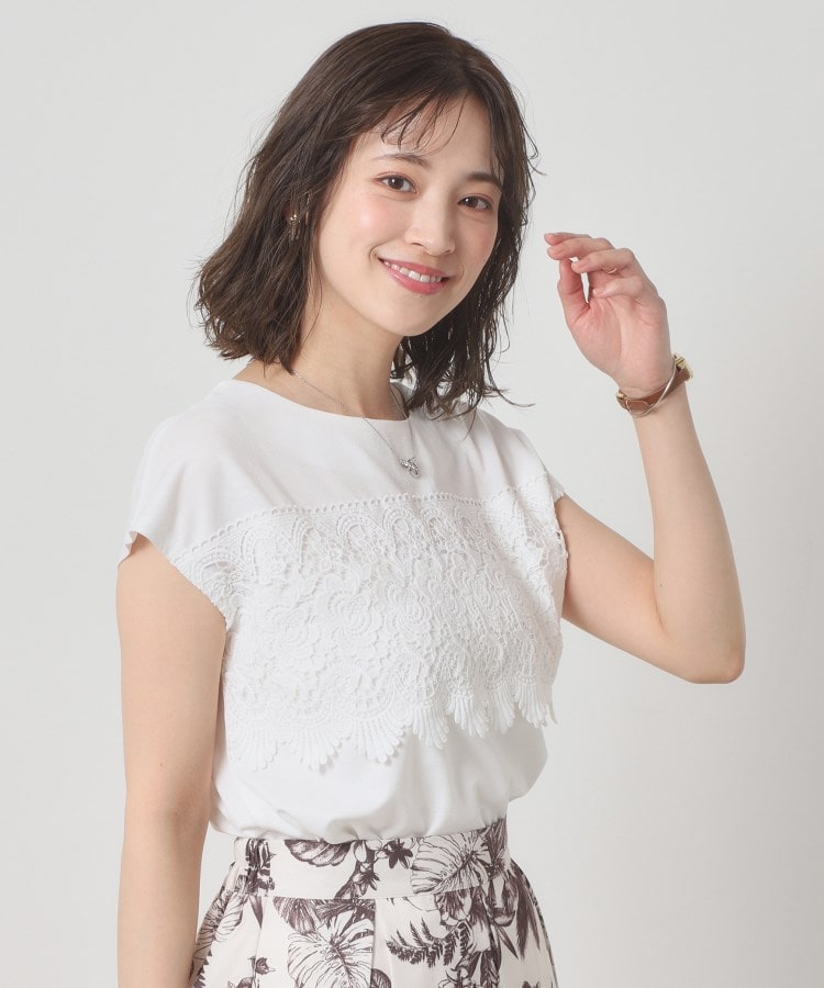 美しいカットワークの艶やかな総レーストップス レディース