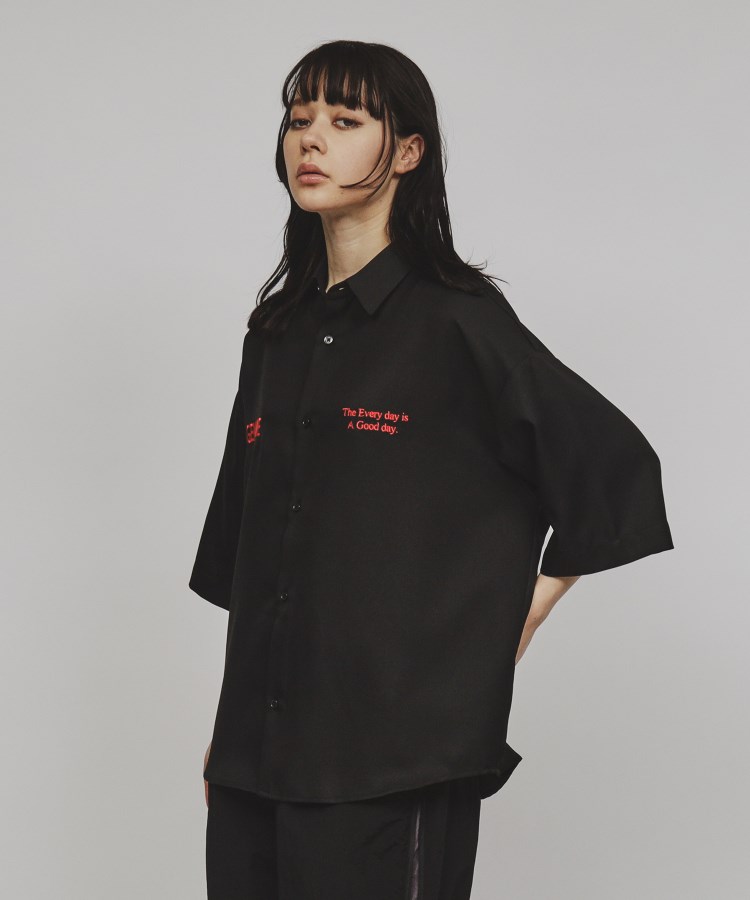 ティーケー タケオ キクチ(レディース)(tk.TAKEO KIKUCHI(Ladies))のレタードデザインシャツ ブラック(119)
