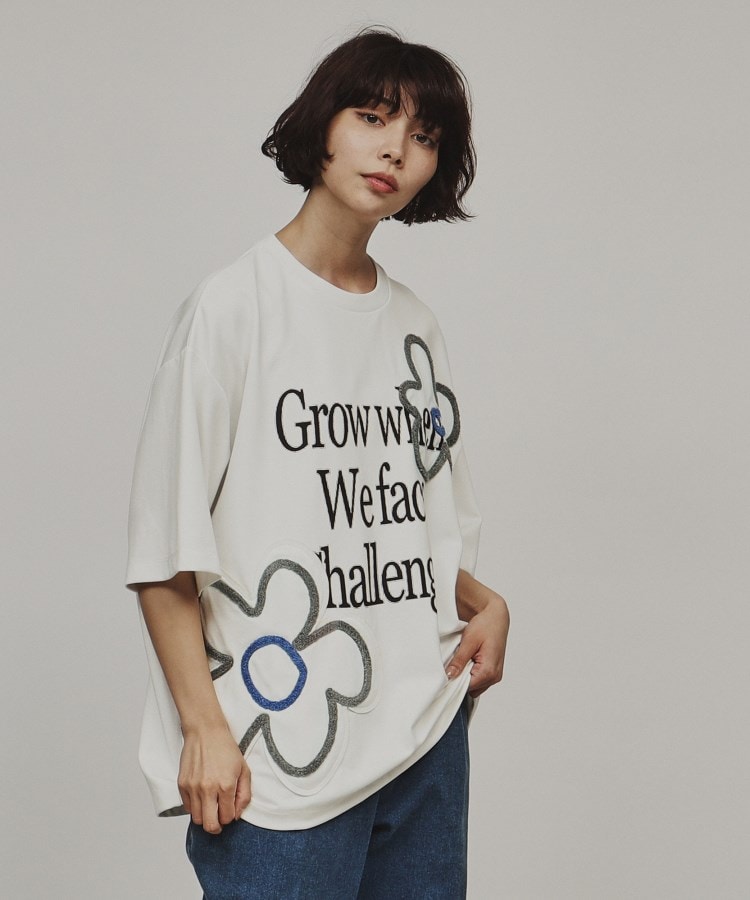 ティーケー タケオ キクチ(レディース)(tk.TAKEO KIKUCHI(Ladies))のパッチフラワーTシャツ8