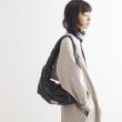 ティーケー タケオ キクチ(レディース)(tk.TAKEO KIKUCHI(Ladies))の【パフィーシリーズ】ロータスショルダー ブラック(019)