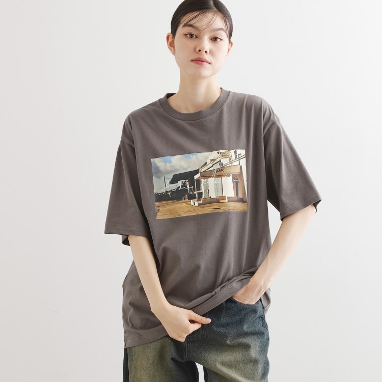 ティーケー タケオ キクチ(レディース)(tk.TAKEO KIKUCHI(Ladies))のアンドリューマクリア フォトTシャツ Ｔシャツ