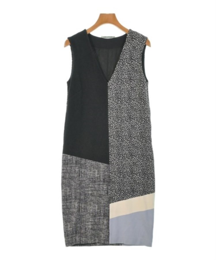 ラグタグ(RAGTAG)のMax Mara マックスマーラ レディース ワンピース サイズ：36(XS位) 黒x白x水色(総柄)