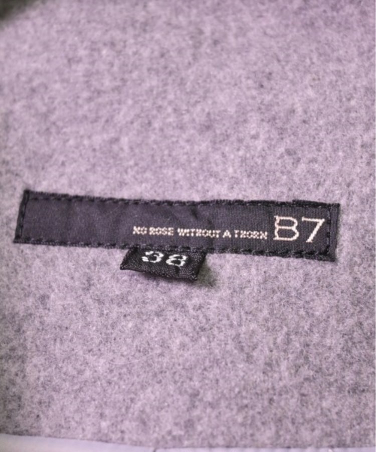 B7 ベーセッツ レディース コート(その他) サイズ:38(M位 B7 ベーセッツ レディース コート(その他) サイズ:38(M位