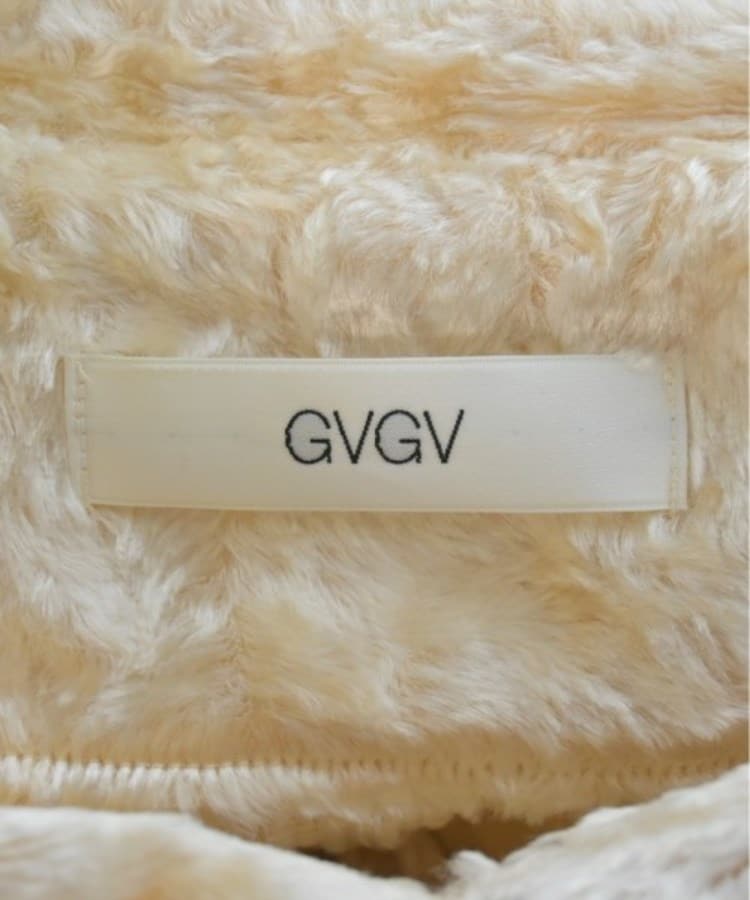 G.V.G.V.（毛皮/ファーコート）のフリマアイテム一覧