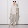 アンカーウーマン(ANCHOR WOMAN)の【洗える／S～LL】クルーネックタックブラウス7分袖10