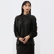 アンカーウーマン(ANCHOR WOMAN)の【洗える】シャツカラーギャザーブラウス【長袖】1
