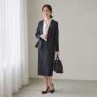 アンカーウーマン(ANCHOR WOMAN)の【セットアップ可／洗える】PEジョーゼット Vカラージャケット ネイビー(094)