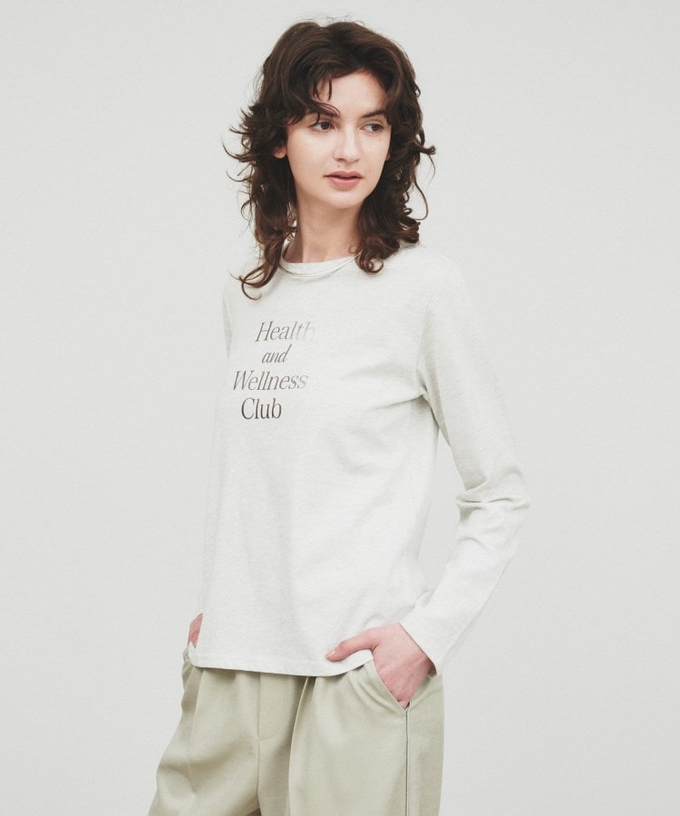 クロエンス(cloenc)の【手洗い可】箔プリントロゴTシャツ ライトグレー(011)