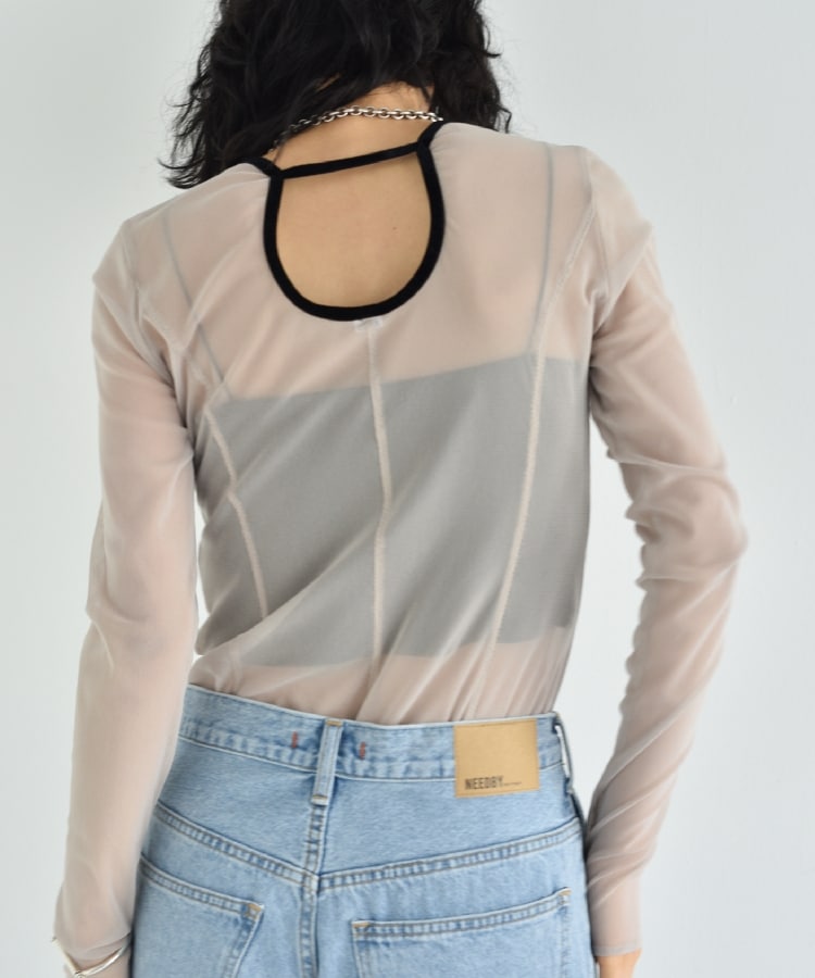 コードエー(CODE A)のCODE A ｜ back open tulle tops ベージュ(052)