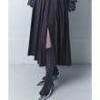 コードエー(CODE A)のpleated gabardine skirt1