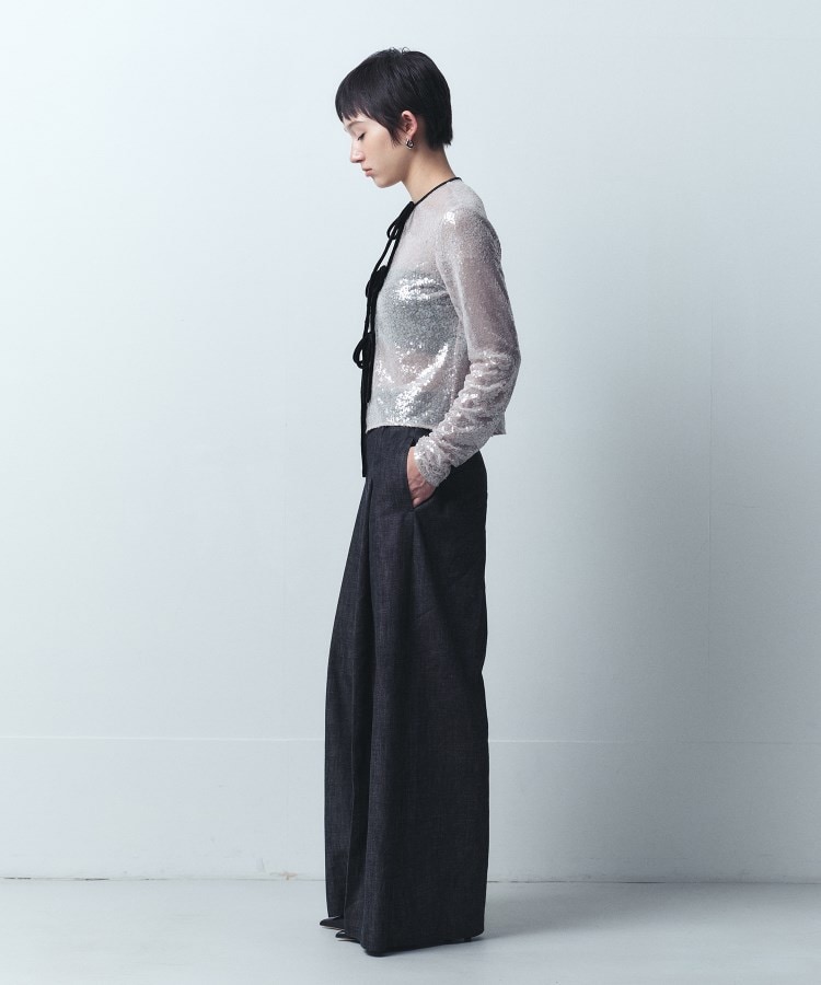 コードエー(CODE A)のSequinned ribbon blouse3