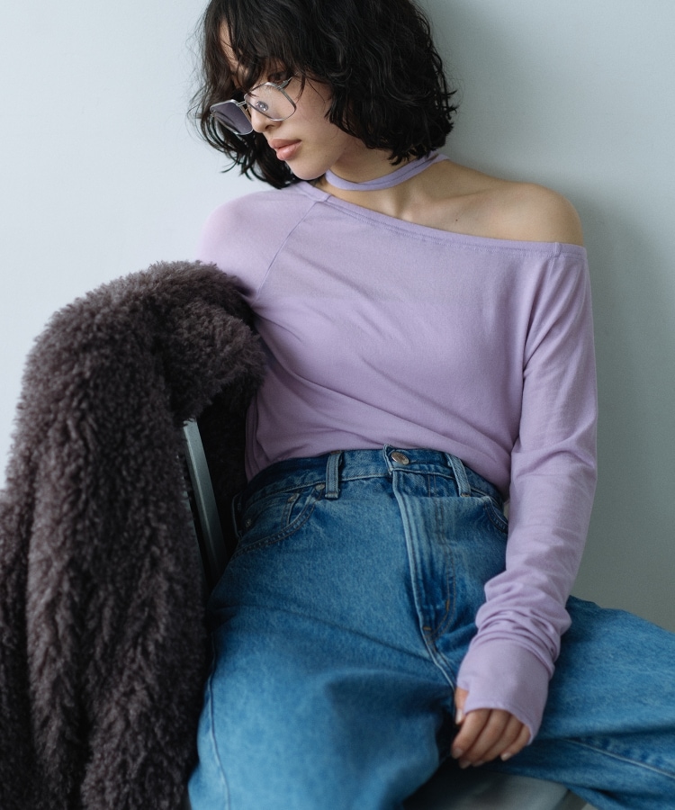 コードエー(CODE A)のoff－shoulder jersey top2