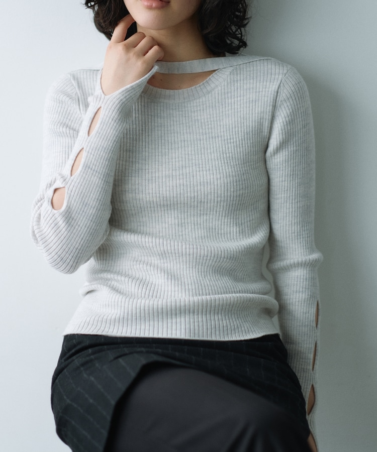 コードエー(CODE A)のmelange knit cutting pullover ライトグレー(011)