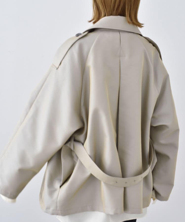 コードエー(CODE A)のoversized short trench coat9
