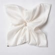 コードエー(CODE A)のheyep｜Silk Square Large Scrunchie ホワイト(001)