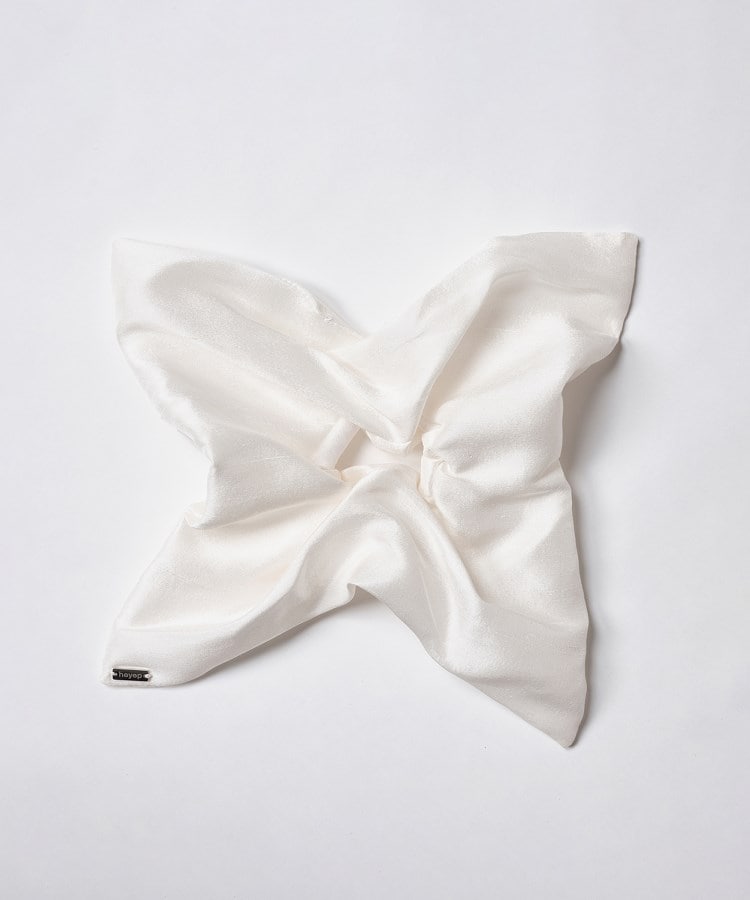 heyep|Silk Square Medium Scrunchie(ヘッドアクセサリー heyep|Silk Square Medium Scrunchie(ヘッドアクセサリー