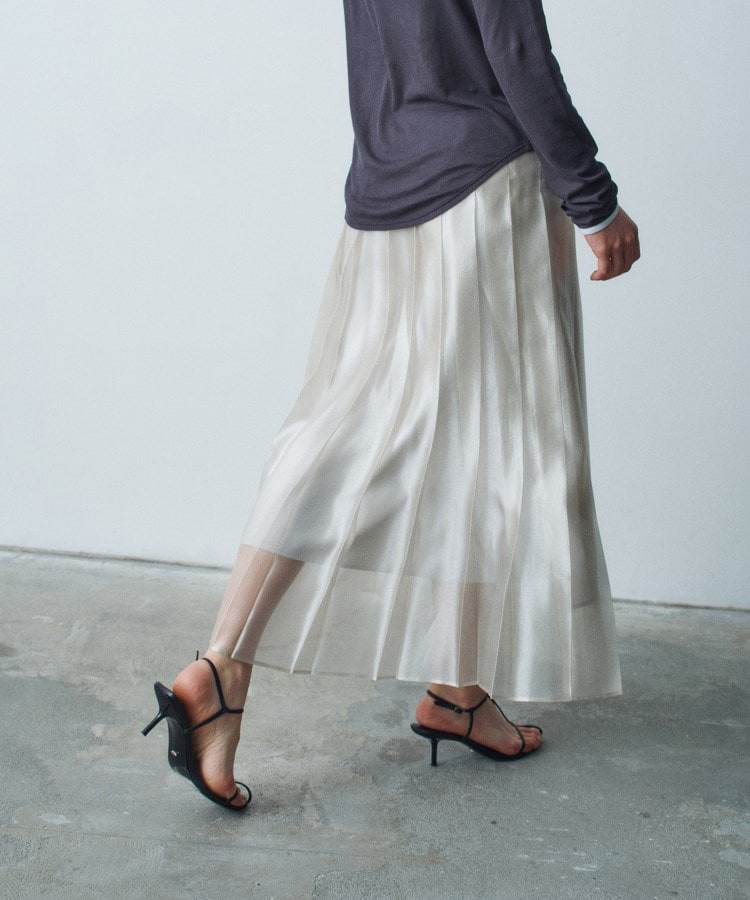 shiny sheer pleated skirt(マキシ・ロングスカート) | CODE A shiny sheer pleated skirt(マキシ・ロングスカート) | CODE A