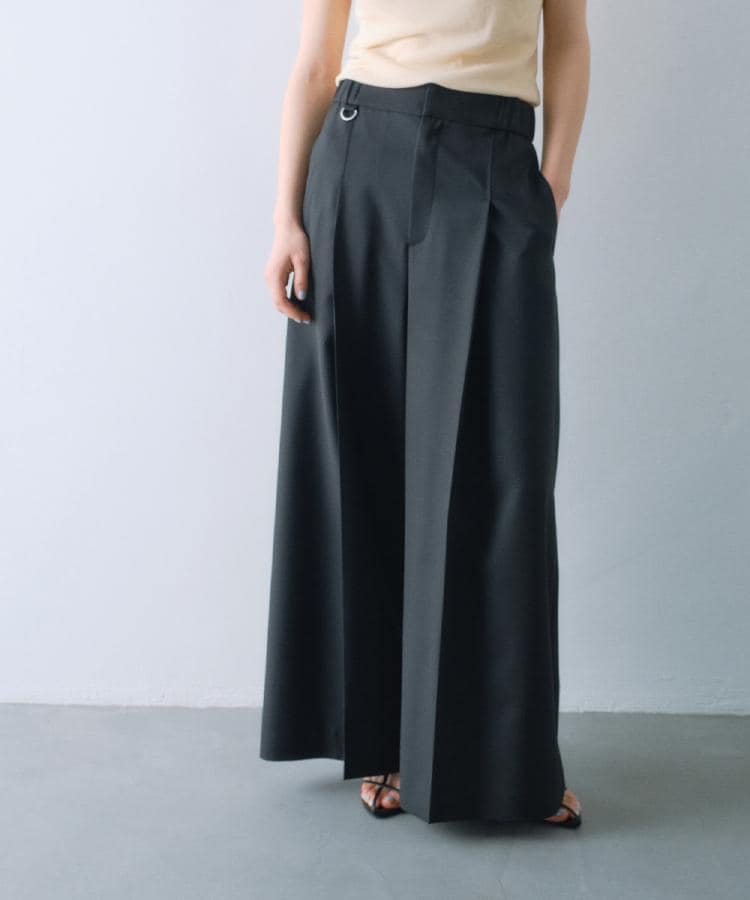 コードエー(CODE A)のpleated wide trousers ブラック(019)