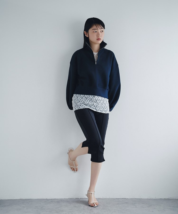 コードエー(CODE A)のpuff zip sweat16