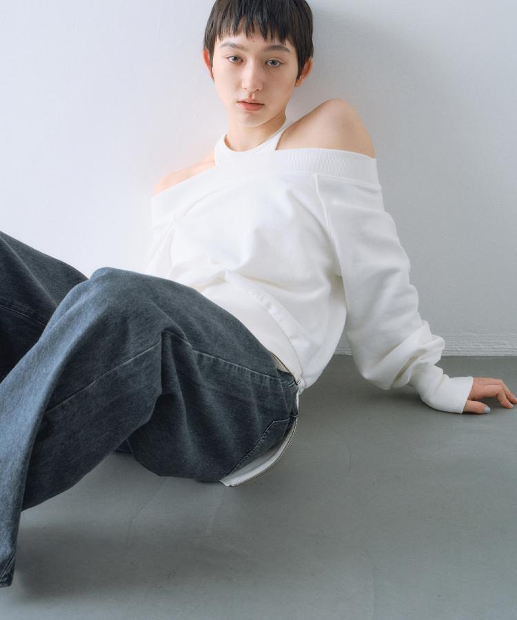 コードエー(CODE A)のoff－shoulder sweat11