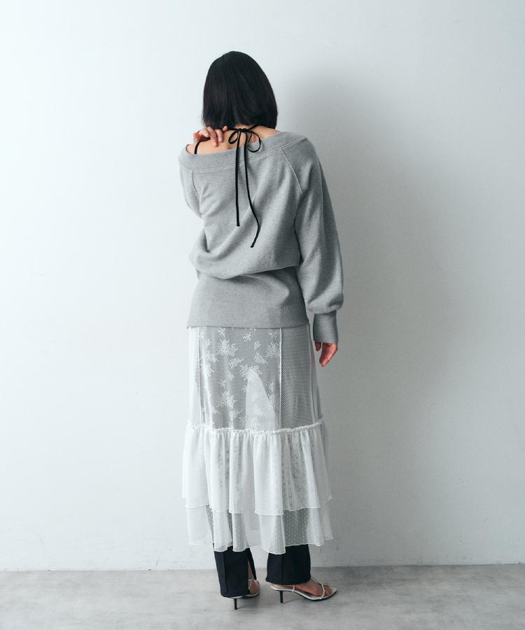 コードエー(CODE A)のoff－shoulder sweat3