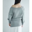 コードエー(CODE A)のoff－shoulder sweat7