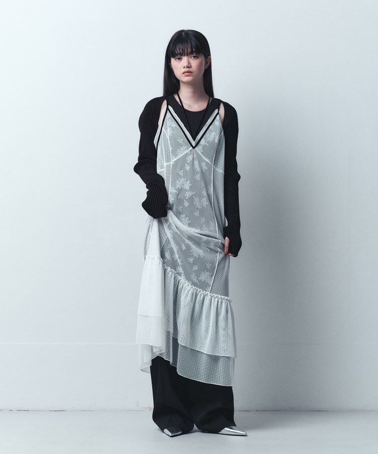 コードエー(CODE A)のtulle lace cami dress4