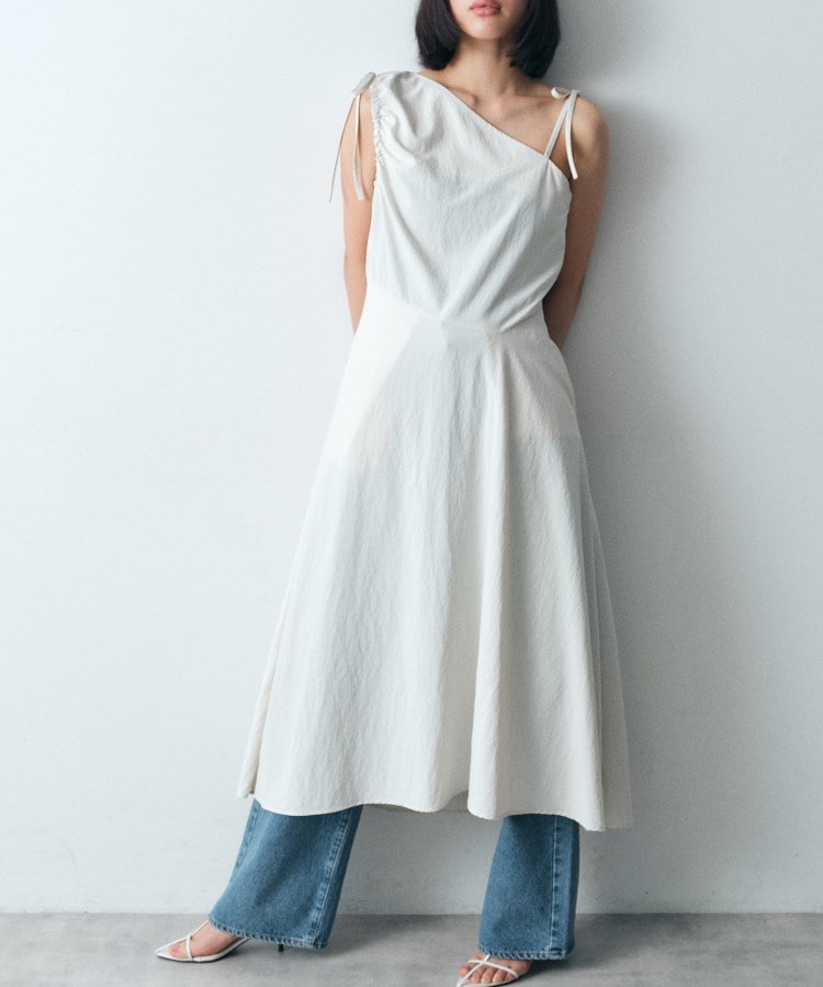 コードエー(CODE A)のasymmetry ribbon one－piece ライトグレー(011)