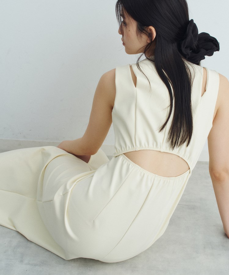 コードエー(CODE A)のslit jersey dress オフホワイト(003)