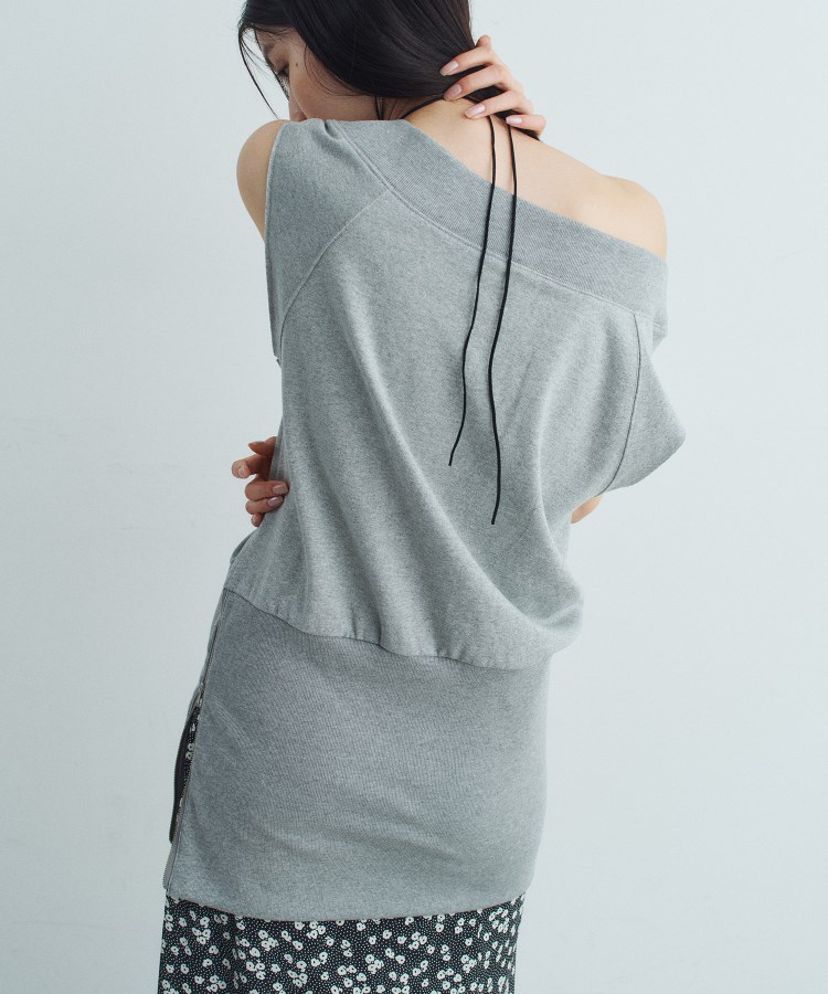 コードエー(CODE A)のoff－shoulder sleeveless tops7