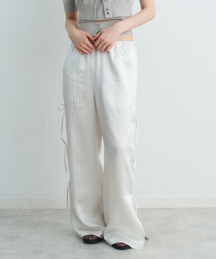 コードエー(CODE A)のribbon easy pants ホワイト(001)