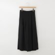 オフプライスストア(ウィメン)(OFF PRICE STORE(Women))のBou Jeloud タックフレアパンツ ブラック(019)
