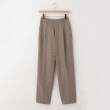 オフプライスストア(ウィメン)(OFF PRICE STORE(Women))のCHILLE 千鳥格子テーパードパンツ モカブラウン(042)