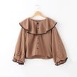 オフプライスストア(ウィメン)(OFF PRICE STORE(Women))のCHILLE パイピング衿フリルブラウス キャメルブラウン(041)