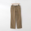 オフプライスストア(ウィメン)(OFF PRICE STORE(Women))のDANA ストレートカラーパンツ カーキ(022)