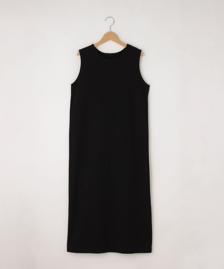 オフプライスストア(ウィメン)(OFF PRICE STORE(Women))のqout（コウト） パール調ボタン付きスリット入りワンピース1