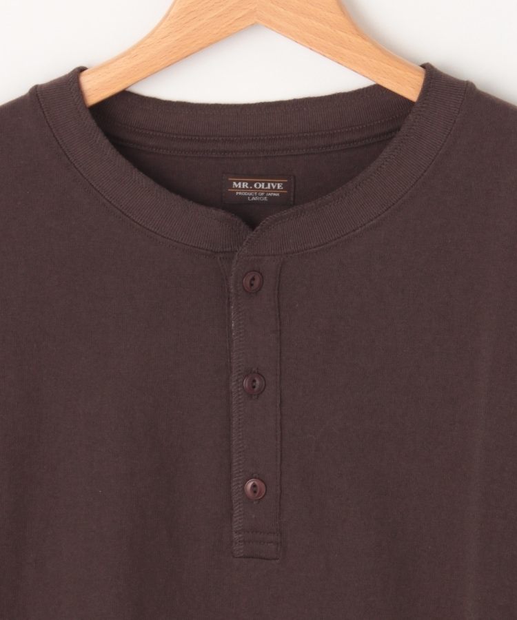 オフプライスストア(メンズ)(OFF PRICE STORE(Mens))のMR.OLIVE（ミスターオリーブ） ワンポイント刺しゅうヘンリーネックロンT3