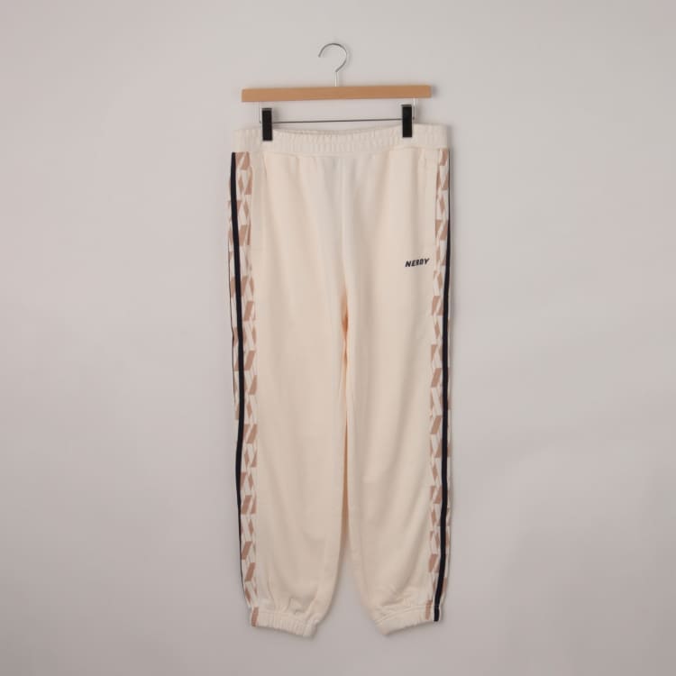 オフプライスストア(メンズ)(OFF PRICE STORE(Mens))のNERDY（ノルディ） DNA Monogram Block Jogger Pants フルレングスパンツ