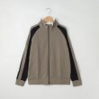 オフプライスストア(メンズ)(OFF PRICE STORE(Mens))のMIL-SPEC 配色ラグランジップパーカー カーキ×ブラック(912)