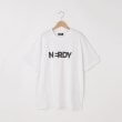 オフプライスストア(メンズ)(OFF PRICE STORE(Mens))のNERDY（ノルディ） BLENK BIG LOGO S/S T-SHIRT【SALE/セール/カジュアル/デイリー/トレンド/ストリート/Tシャツ】 ホワイト(002)