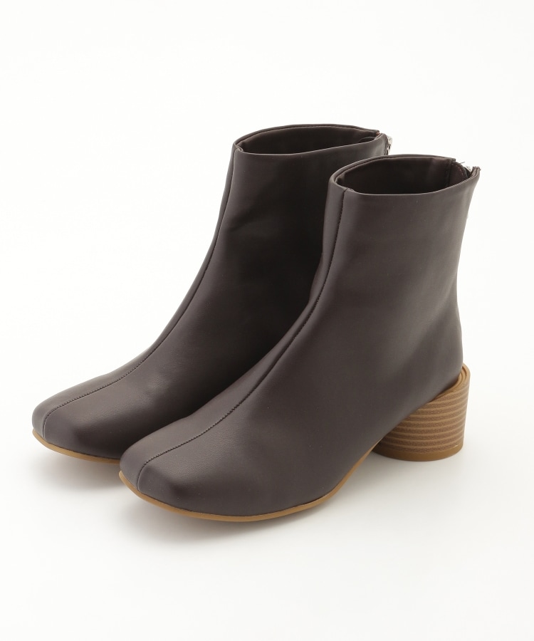 オフプライスストア(ファッショングッズ)(OFF PRICE STORE(Fashion Goods))のHeart Action（ハートアクション） スクエアトゥショートブーツ1