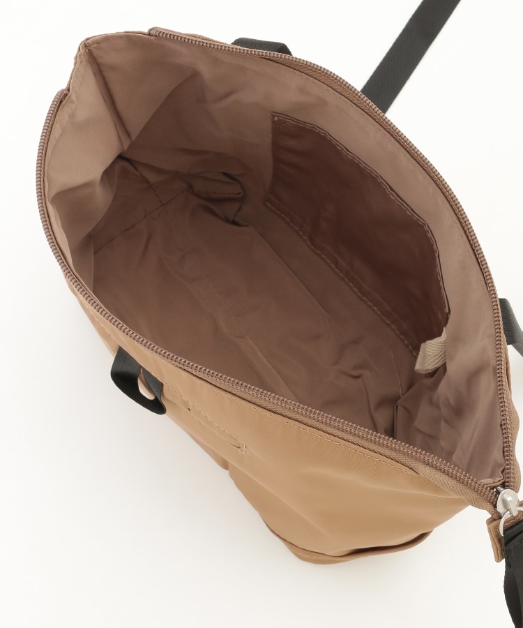 オフプライスストア(ファッショングッズ)(OFF PRICE STORE(Fashion Goods))のEarth Made （アースメイド） マルチポケット軽量ショルダーバッグ3